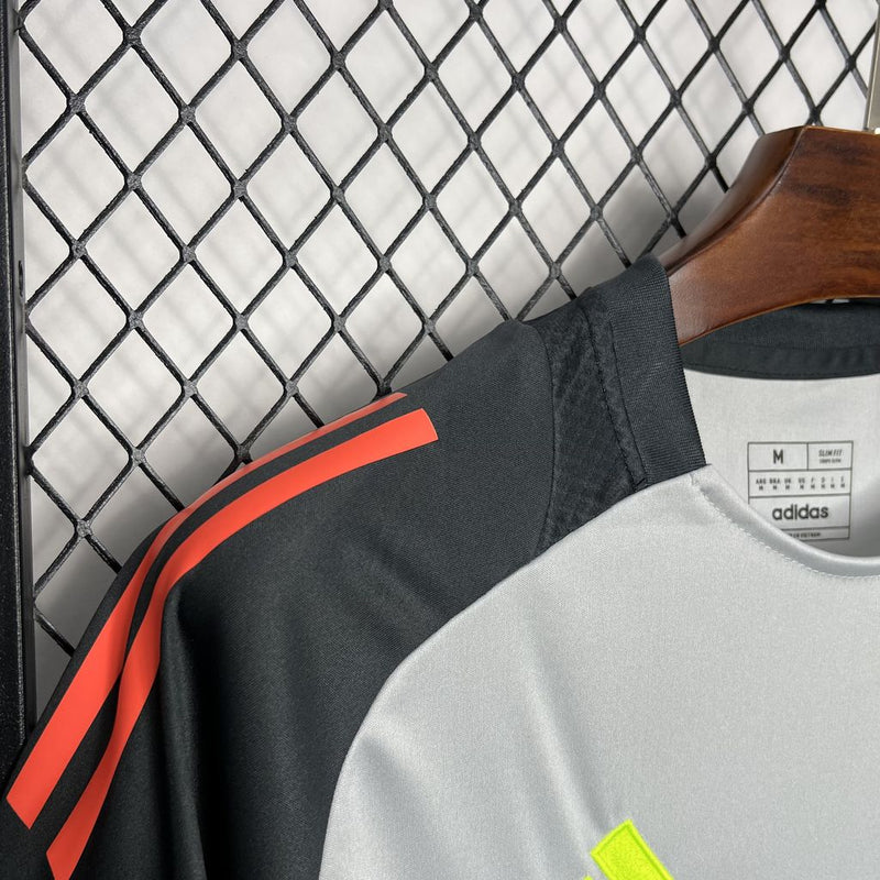 Camisa Benfica Pré-jogo 24/25 - Adidas Torcedor Masculina